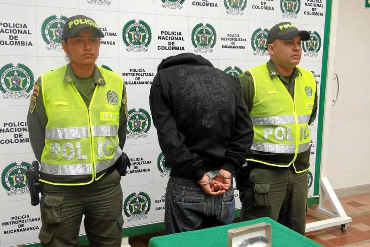 Este hombre de 36 años deberá responder por las heridas que le ocasionó en el rostro y en el hombro a una mujer de 27 años. El agresor quedó a órdenes de la Fiscalía. (Foto: Suministrada/VANGUARDIA LIBERAL)