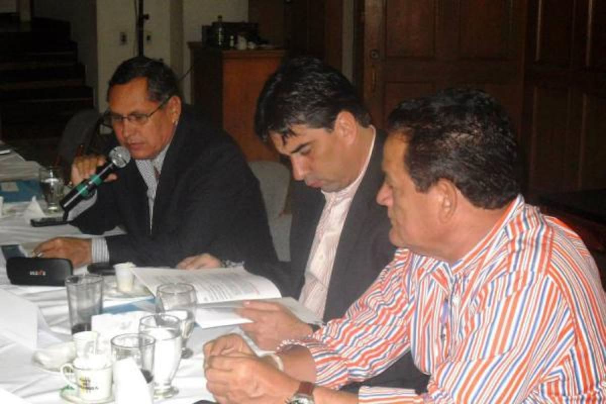 El Alcalde de Floridablanca está comprometido con los municipios del área metropolitana como su representante ante la Cdmb. (Foto: Suministrada / VANGUARDIA LIBERAL)
