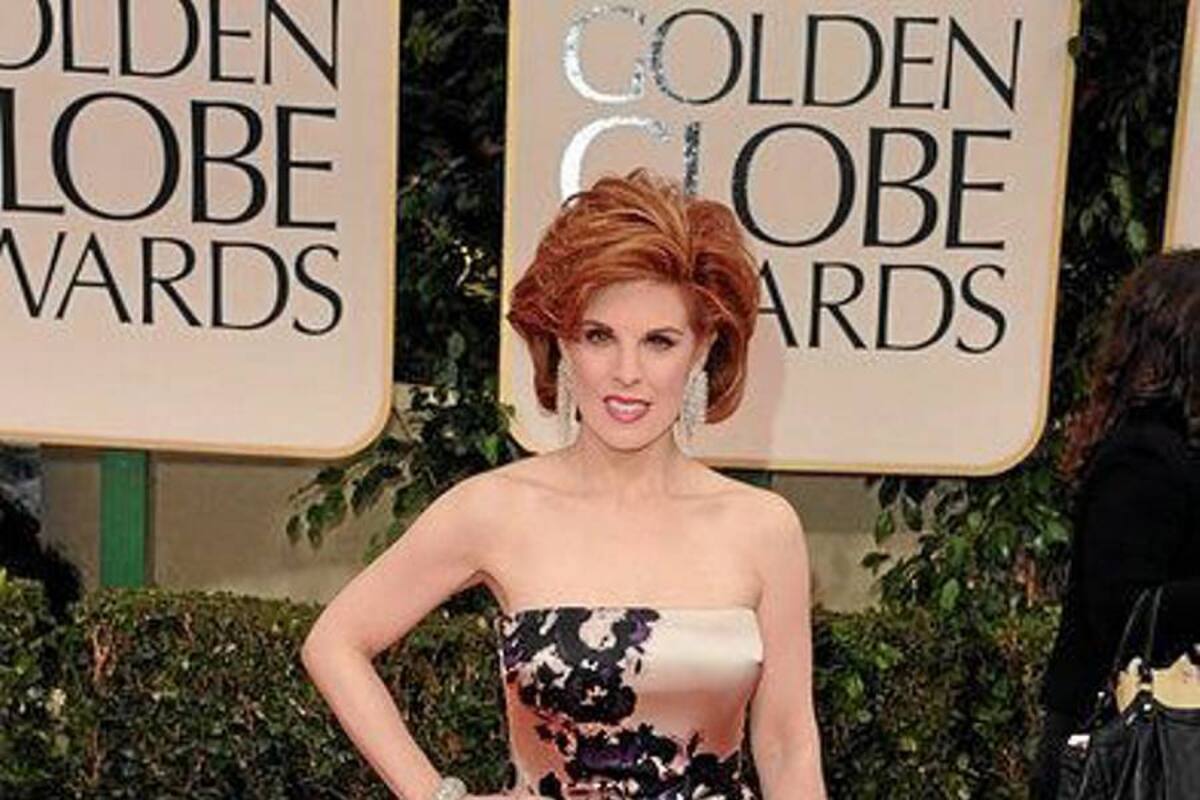 Al parecer a Kat Kramer se le fue toda la creatividad en el peinado para la noche de los Golden Globes. Ya en la parte del vestido dejó mucho que desear. De acuerdo con algunos medios, ella no entendió que iba a una cena de gala y no a un bautizo en un jardín de la colonia.