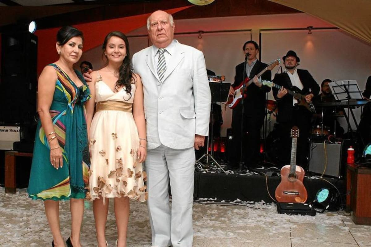 Mary Vargas de Salamanca, María Valentina Salamanca Vargas y Melvin Salamanca Briceño. (Foto: Foto: Mauricio Betancourt / VANGUARDIA LIBERAL)