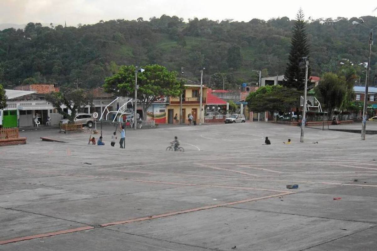Los residentes de Puente Nacional de estratos 1, 2 y 3 recibirán subsidios para los servicios de acueducto, alcantarillado y aseo. (Foto: Nancy Acuña R /VANGUARDIA LIBERAL)