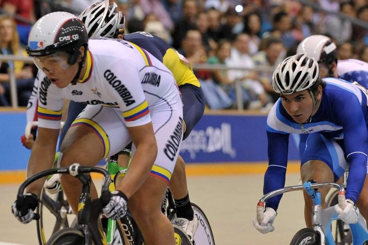 Fabián Puerta, reciente medalla de oro en los Juegos Panamericanos de Guadalajara, México, donde ganó el keirin, es una de las cartas fuertes de la Selección Colombia para afrontar la II Parada de la Copa Mundo de Pista en Cali. (Foto: Archivo / VANGUARDIA LIBERAL )