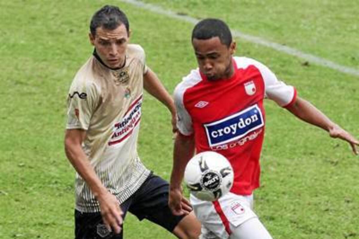 Santa Fe e Itagüí se medirán en uno de los duelos más atractivos de la fecha 17 de la Liga Postobón. (Foto: Archivo / VANGUARDIA LIBERAL)