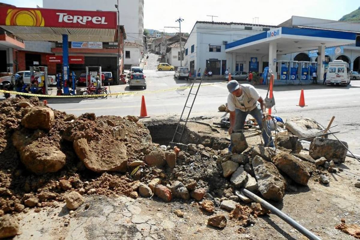 Detectan falla que causa pérdida de 900 mil litros de agua (Foto: Nancy Acuña R. /VANGUARDIA LIBERAL)