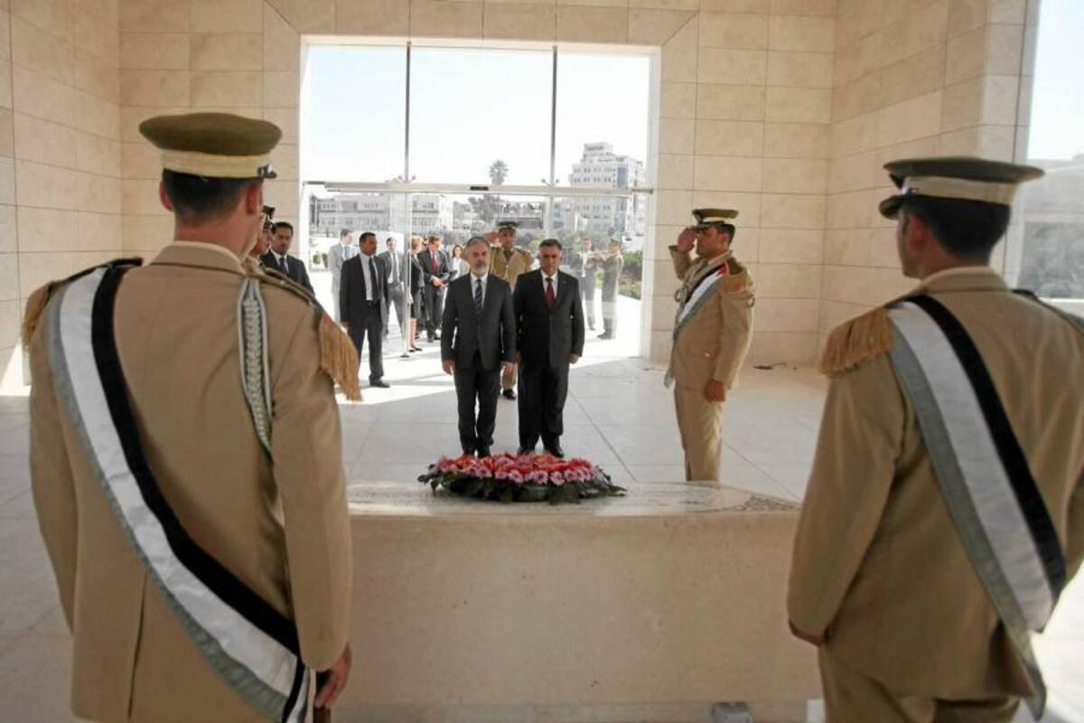 La etapa decisiva de la toma de muestras al cadáver de Arafat cuyos restos reposan en Ramala, “tomará tiempo, tal vez varias semanas, tal vez meses”, y provoca debate en los territorios palestinos. (Foto: AFP / VANGUARDIA LIBERAL)