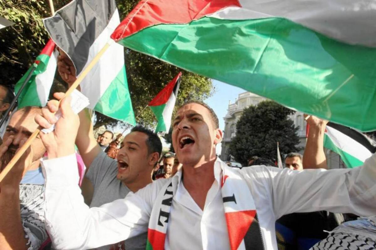 Palestinos protestaron en Egipto por la ofensiva militar de Israel contra la franja de Gaza . (Foto: EFE / VANGUARDIA LIBERAL)