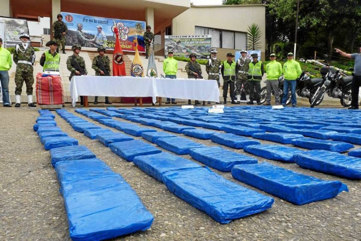 Cayó un hombre con 400 kilos de marihuana, dinero y armamento (Foto: Suministrada/VANGUARDIA LIBERAL )