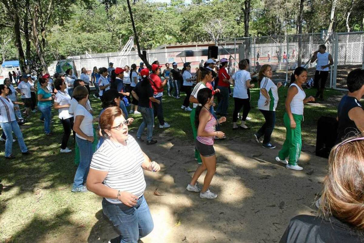 Baile y teatro, una alternativa para ocupar el tiempo libre