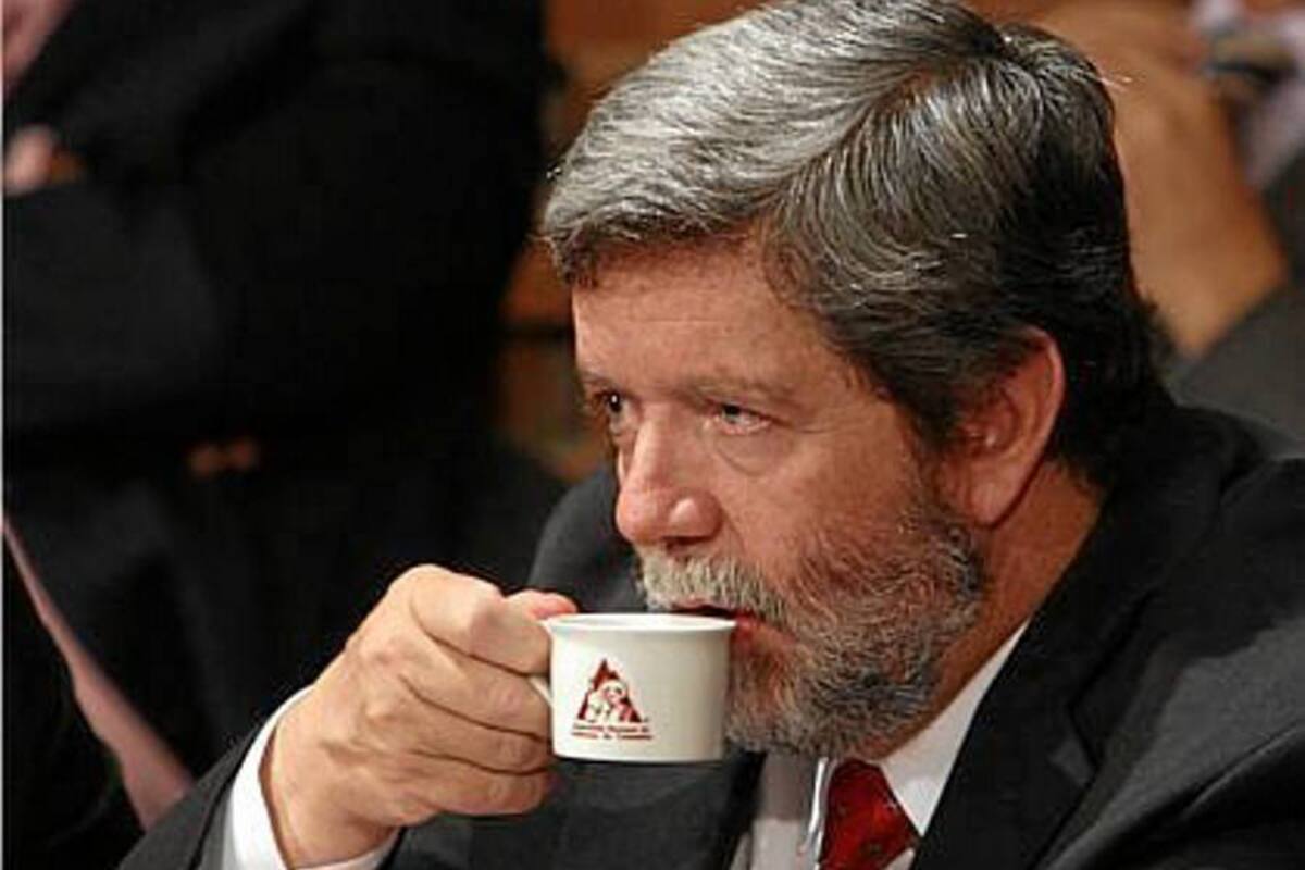 Luis Genaro Muñoz Ortega, gerente de la Federación Nacional de Cafeteros de Colombia, hará presencia hoy en Socorro. (Foto: Suministrada/VANGUARDIA LIBERAL)