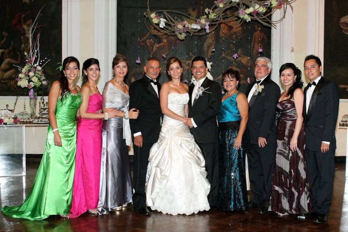 Sarith Laitón Ulloa, Andrea Laitón Ulloa, Libia Mercedes Ulloa de Laitón, Juan Laitón, Libia Clemencia Laitón, Oscar Sánchez, Jenny de Sánchez, Pedro Sánchez, Paola Andrea Sánchez León y Pedro Sánchez León. (Foto: Mauricio Betancourt/VANGUARDIA LIBERAL)