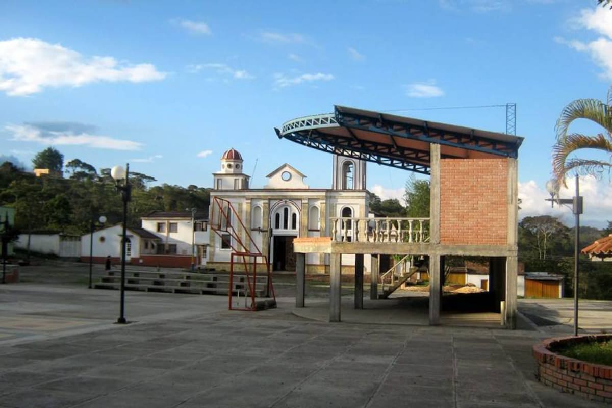 Las obras ejecutaran la construcción de placa huellas, dos pontones y algunas alcantarillas para las veredas de Hato Grande, Arciniegas Bravo Páez y Angosturas. (Foto: Archivo/VANGUARDIA LIBERAL )