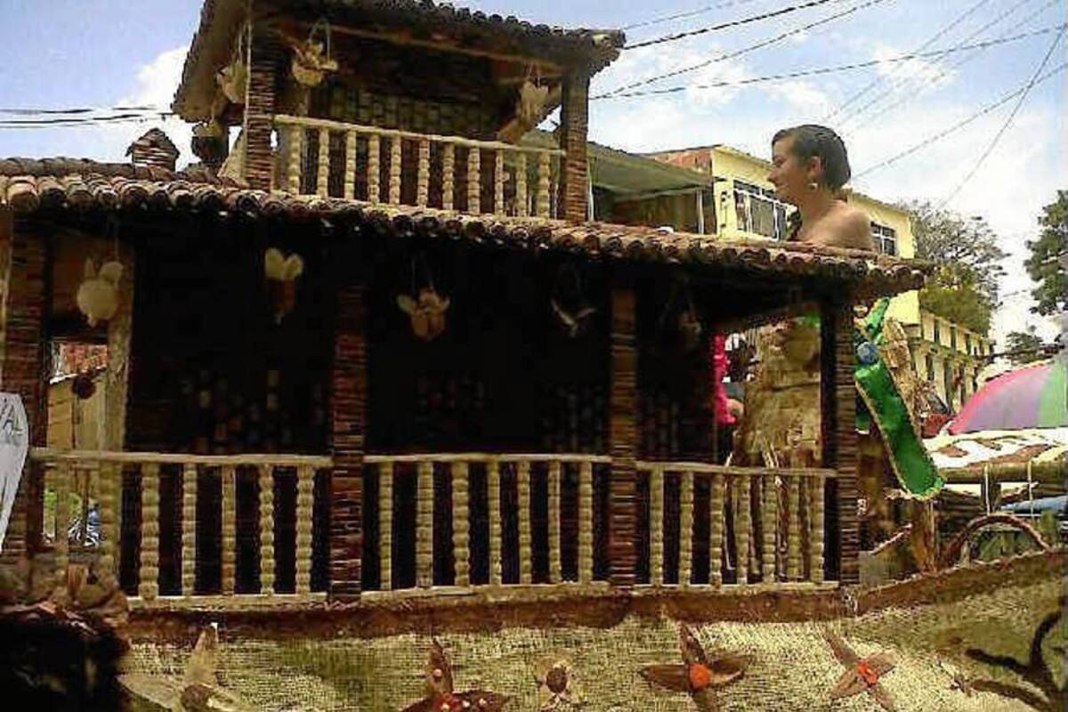 Desfile en torno al Festival que se realizó en Chipatá. Las carrozas fueron elaboradas a partir de los diversos elementos que componen el maíz. (Foto: Luis Fernando Martínez Vargas/VANGUARDIA LIBERAL)
