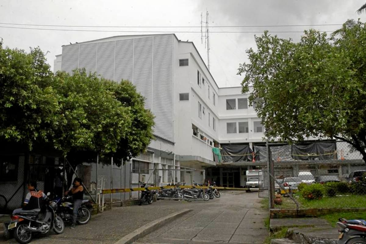 Las directivas de Emdisalud manifestaron que solo hasta fin de mes podrían abonar a la deuda que mantiene la EPS con el Hospital Regional del Magdalena Medio. (Foto: Edgar Pernett S/VANGUARDIA LIBERAL)