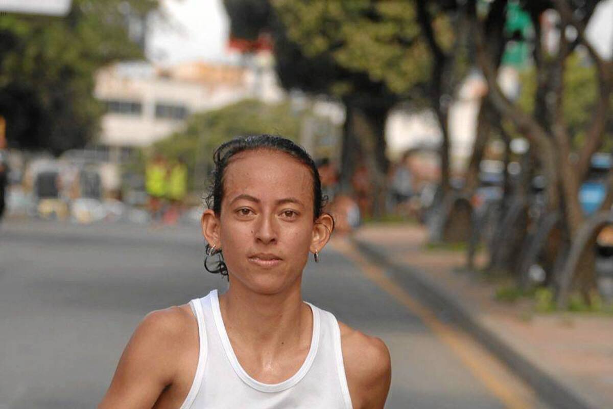 Diana Suárez fue profeta en su tierra y con buena ventaja se llevó el título en la categoría élite, resultado que muestra el excelente momento en el que se encuentra. (Foto: Jaime del Río / VANGUARDIA LIBERAL )