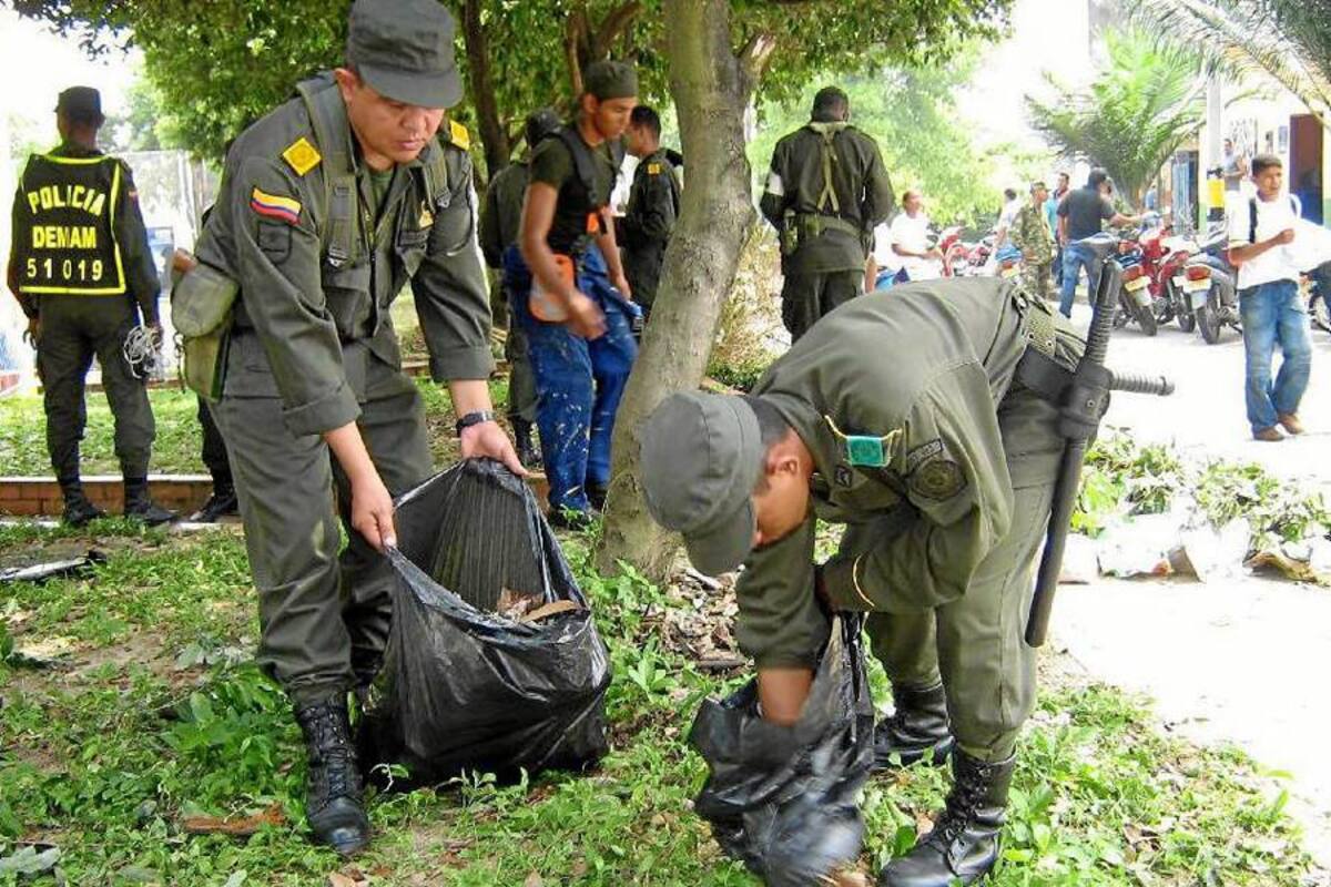 El barrio El Carmen recibirá por parte de la Policía una jornada de ornato y embellecimiento en la cancha y el parque. (Foto: Archivo/VANGUARDIA LIBERAL )