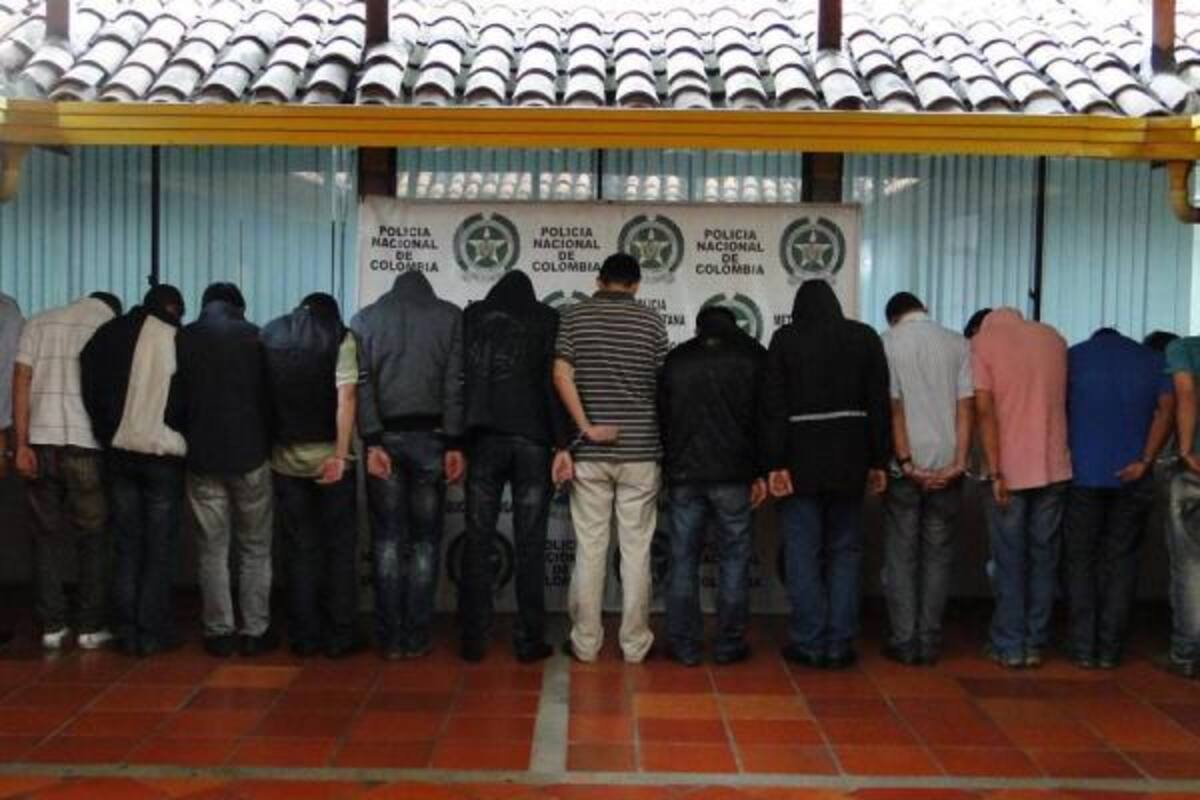 Los 15 capturados quedaron a disposición de la Unidad de Reacción Inmediata, URI, de la Fiscalía y en las próximas horas serán presentados en audiencia pública ante un juez de control de garantías.(Foto: Suministrada/VANGUARDIA LIBERAL )