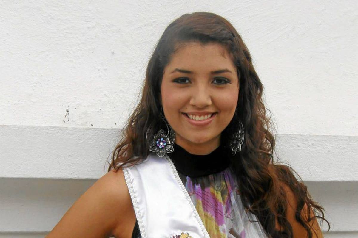 La señorita Karen Brillith Ortíz Vargas, representará este domingo a Piedecuesta en el XXIV Reinado Departamental de Turismo en el marco de las Ferias y Fiestas de Girón 2012. (Foto: Suministrada/VANGUARDIA LIBERAL)