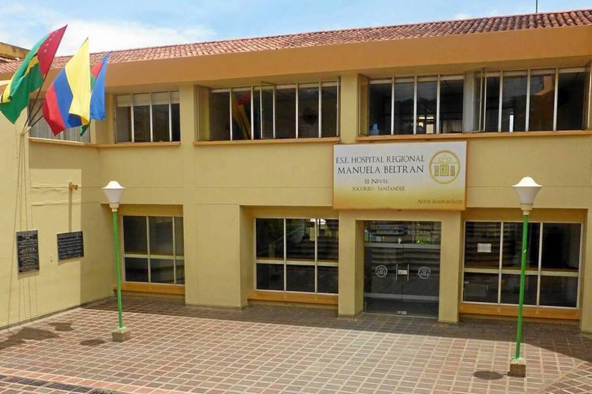 Antonio Monroy Cerdas murió mientras recibía atención médica en el Hospital Regional Manuela Beltrán del Socorro. El caso es materia de investigación por parte del Cuerpo Técnico de Investigación de la Fiscalía General. (Foto: Archivo /VANGUARDIA LIBERAL)