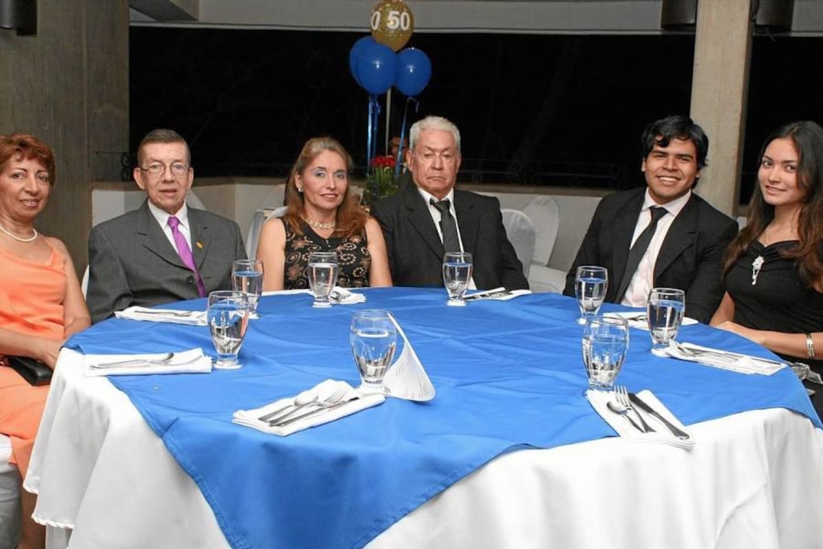 Esperanza Pérez, Antonio Peñaranda, Luz Nelly Reyes, Olinto Suárez, Miguel Tuta y Sandra Liliana Cristancho. (Foto: Mauricio Betancourt / VANGUARDIA LIBERAL)