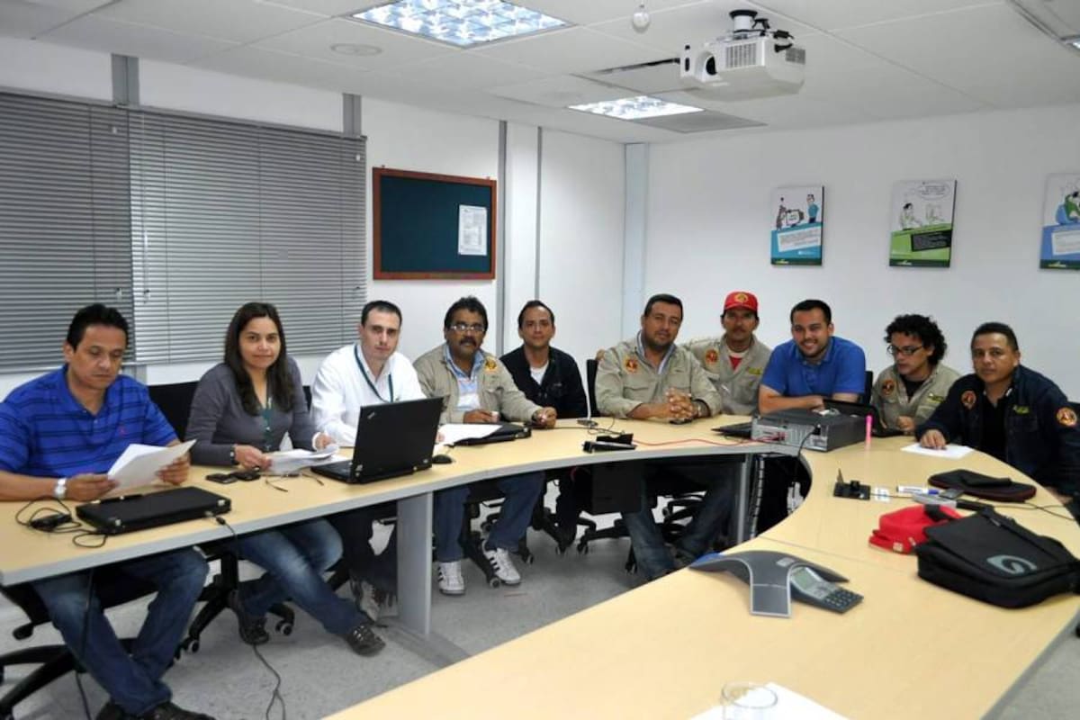 El acuerdo se estableció en horas de la noche del viernes tras haberse reunido en las oficinas de la Vicepresidencia de Talento Humano de la refinería de Barrancabermeja las directivas de Ecopetrol y USO Barrancabermeja y Nacional. (Foto: Suministrada/VANGUARDIA LIBERAL)
