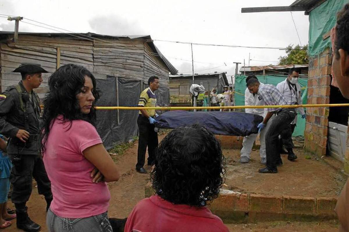 La casa donde vivía estaba siendo construida por él mismo. En ese lugar falleció ayer en la madrugada. (Foto: Edgar Pernett/ VANGUARDIA LIBERAL)