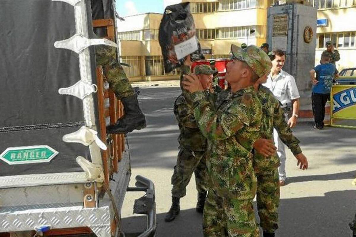 En 2010 la Ayudatón Comunera permitió que la comunidad socorrana no sólo se solidarizara con los damnificados por la ola invernal, sino que buena parte de las ayudas se entregaron a los internos del Centro Penitenciario y Carcelario Berlín de esta ciudad, para suplir varias de sus necesidades. (Foto: Archivo/VANGUARDIA LIBERAL )