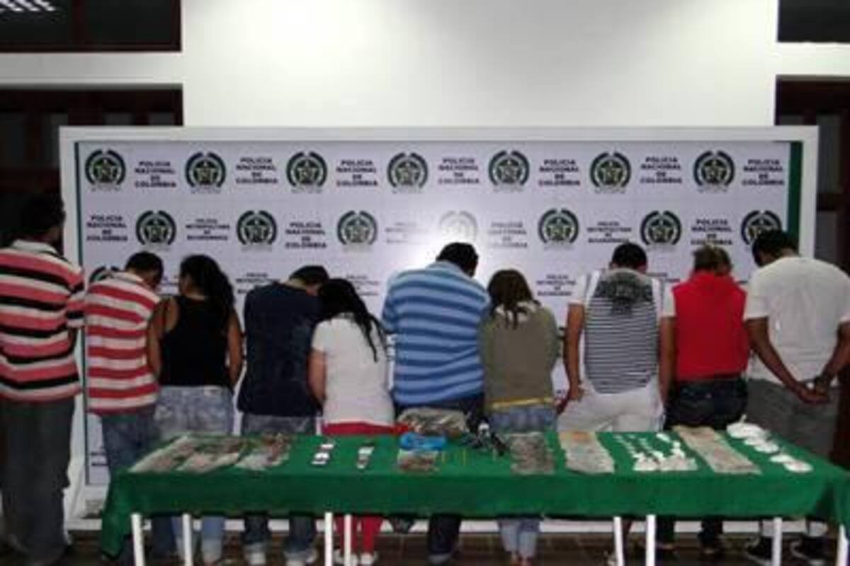 La banda liderada por alias 'Yiyo' fue desmantelada tras cuatro allanamientos realizados en los barrios Comuneros, San Miguel y Villas de Girardot. (Foto: Suministrada/VANGUARDIA LIBERAL )