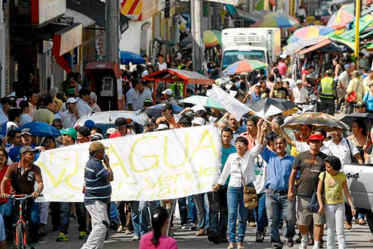 Piedecuesta marchó por la defensa del agua (Foto: César Flórez/VANGUARDIA LIBERAL )