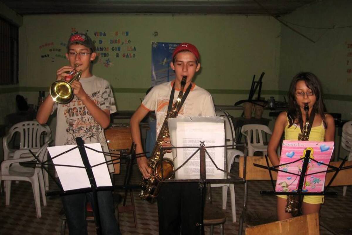 Los niños y niñas menores de 14 años que deseen formarse en música o danza, se pueden inscribir en la Corporación Ateneo Cultural, de lunes a jueves en horas de la tarde. (Foto: Archivo/VANGUARDIA LIBERAL)