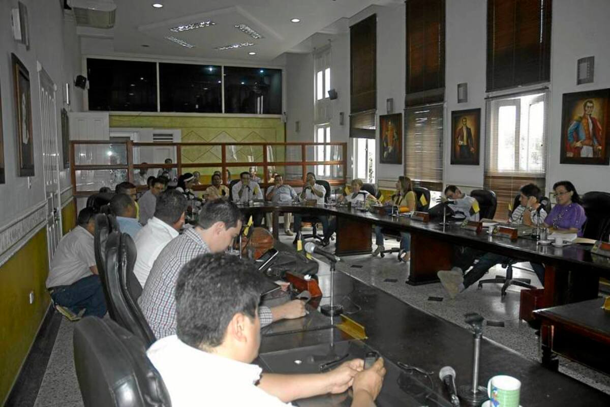 Encargados de obras en el Puerto no presentaron informe ante el Concejo (Foto: Edgar Pernett/VANGUARDIA LIBERAL)