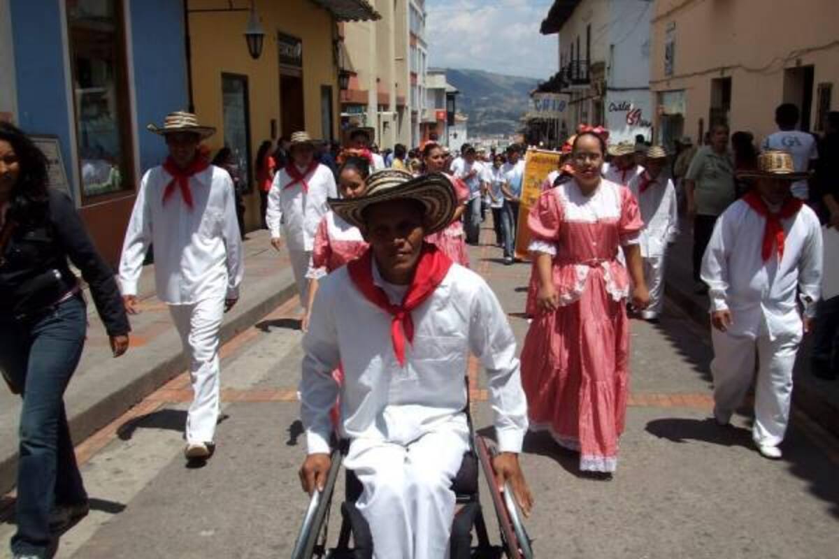 Uno de los viajes que el grupo de jóvenes en situación de discapacidad realizó fue al Socorro, Santander. Allí demostraron sus capacidades, a pesar de sus aparentes limitaciones.(Foto: Suministrada/VANGUARDIA LIBERAL)