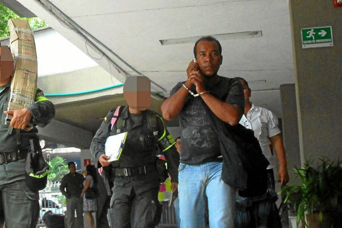 Aunque no allanó los cargos, al sospechoso le dictaron medida de aseguramiento luego de que la Policía lo capturara en la vereda La India, de Puerto Parra, Santander. (Foto: Javier Alvarado/ VANGUARDIA LIBERAL)