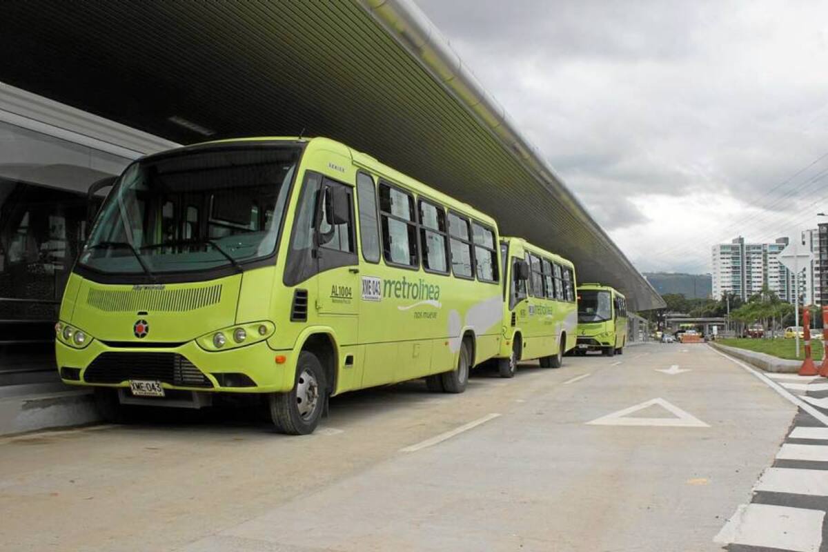 Supertransporte somete a control a Metrolínea