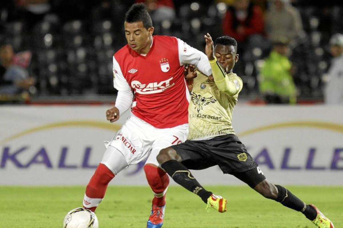 Independiente Santa Fe, que derrotó 1-0 a Itagüí, se convirtió en uno de los cuatro equipos que ya aseguraron su presencia en la segunda fase de la Liga Postobón. (Foto: Colprensa / VANGUARDIA LIBERAL)