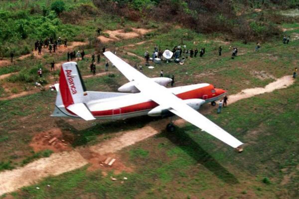 El secuestro del avión de Avianca ocurrió el 12 de abril de 1999 cuando iba de la capital de Santander a Bogotá.(Foto: Archivo/VANGUARDIA LIBERAL )