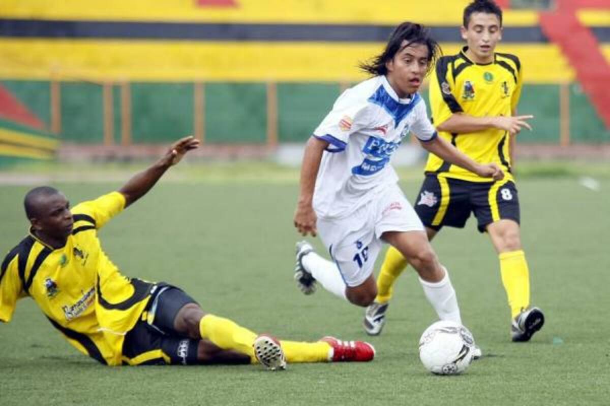 Los cuatro refuerzos del Alianza Petrolera no fueron inscritos a tiempo y sólo podrán debutar el sábado en la segunda fecha frente al Atlético Bucaramanga.(Foto: Archivo/VANGUARDIA LIBERAL )