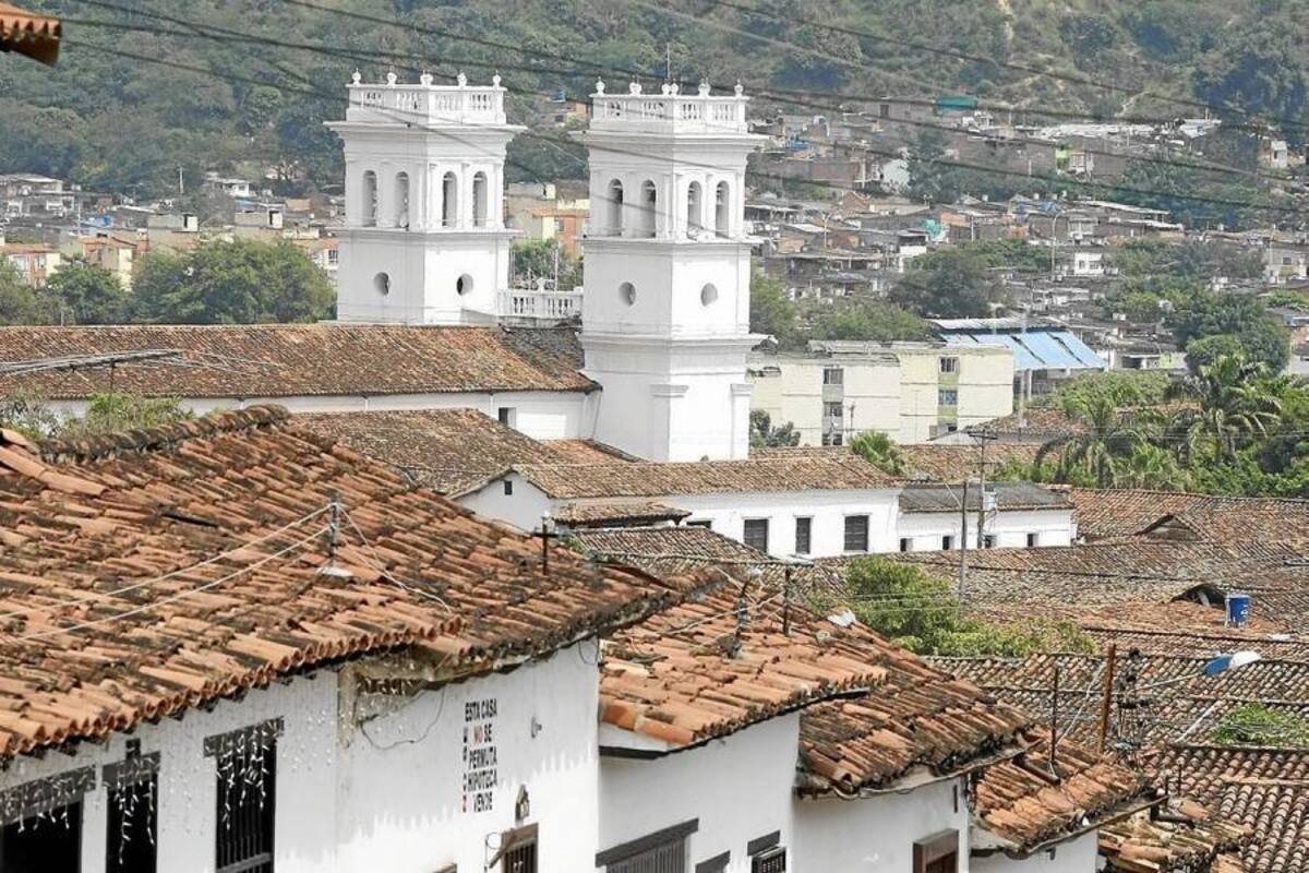 La Gobernación de Santander invertirá recursos en acueducto, educación y vía de Girón. (Foto: Archivo/VANGUARDIA LIBERAL )
