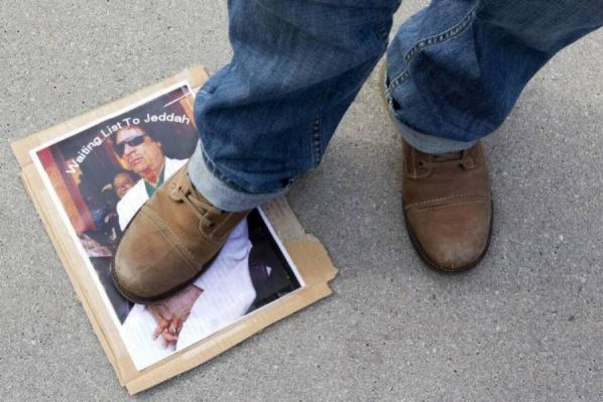La violenta represión de las manifestaciones en Libia ha generado protestas alrededor del mundo.
