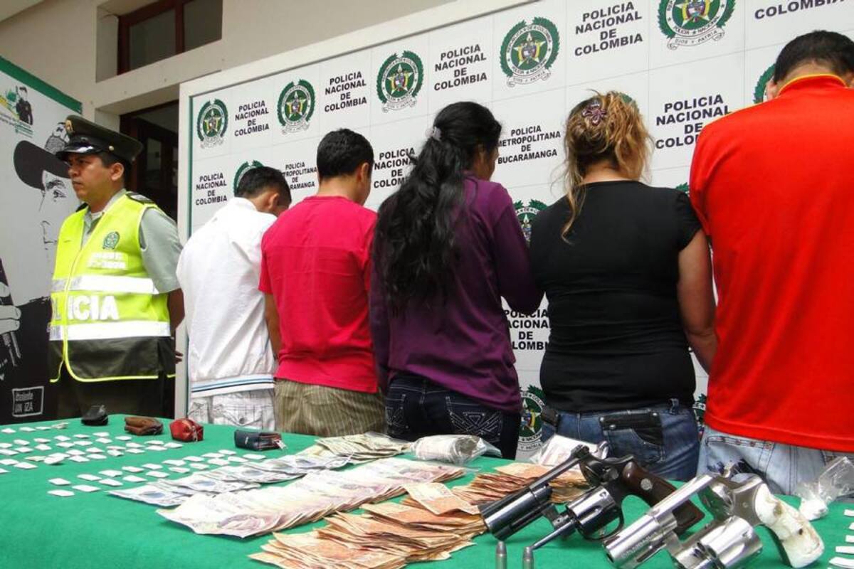 Los capturados quedaron a órdenes de la Unidad de Reacción Inmediata, URI, de la Fiscalía. (Foto: Suministrada/VANGUARDIA LIBERAL )