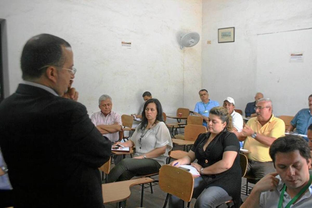 El Gobierno Nacional instaló el Comité Territorial de Justicia Transicional en Piedecuesta, en horas de la mañana de ayer en la Universidad Pontifica Bolivariana, UPB. (Foto: Suministrada/VANGUARDIA LIBERAL)