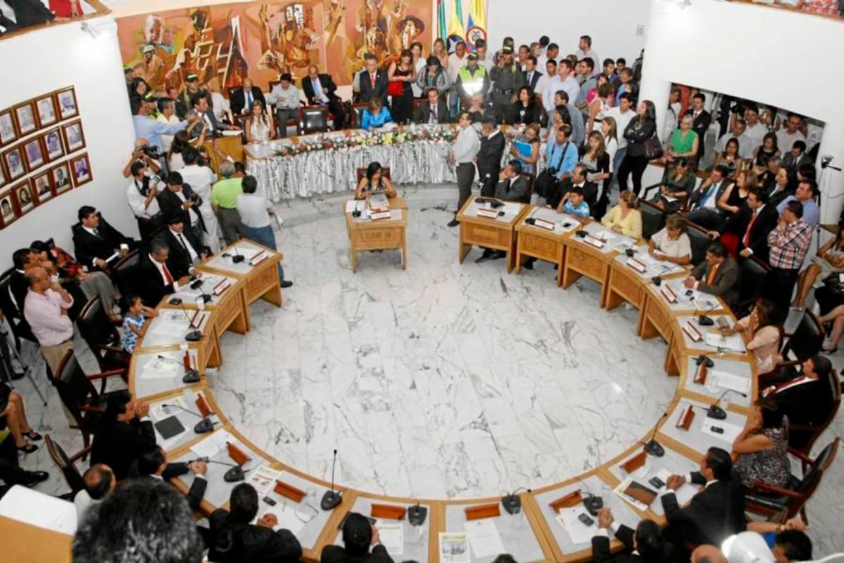 Algunos concejales advirtieron que de ser necesario (y legal) propondrían una modificación al reglamento interno para permitir la designación de un edil como representante de la corporación en el Área Metropolitana. (Foto: Archivo/VANGUARDIA LIBERAL)