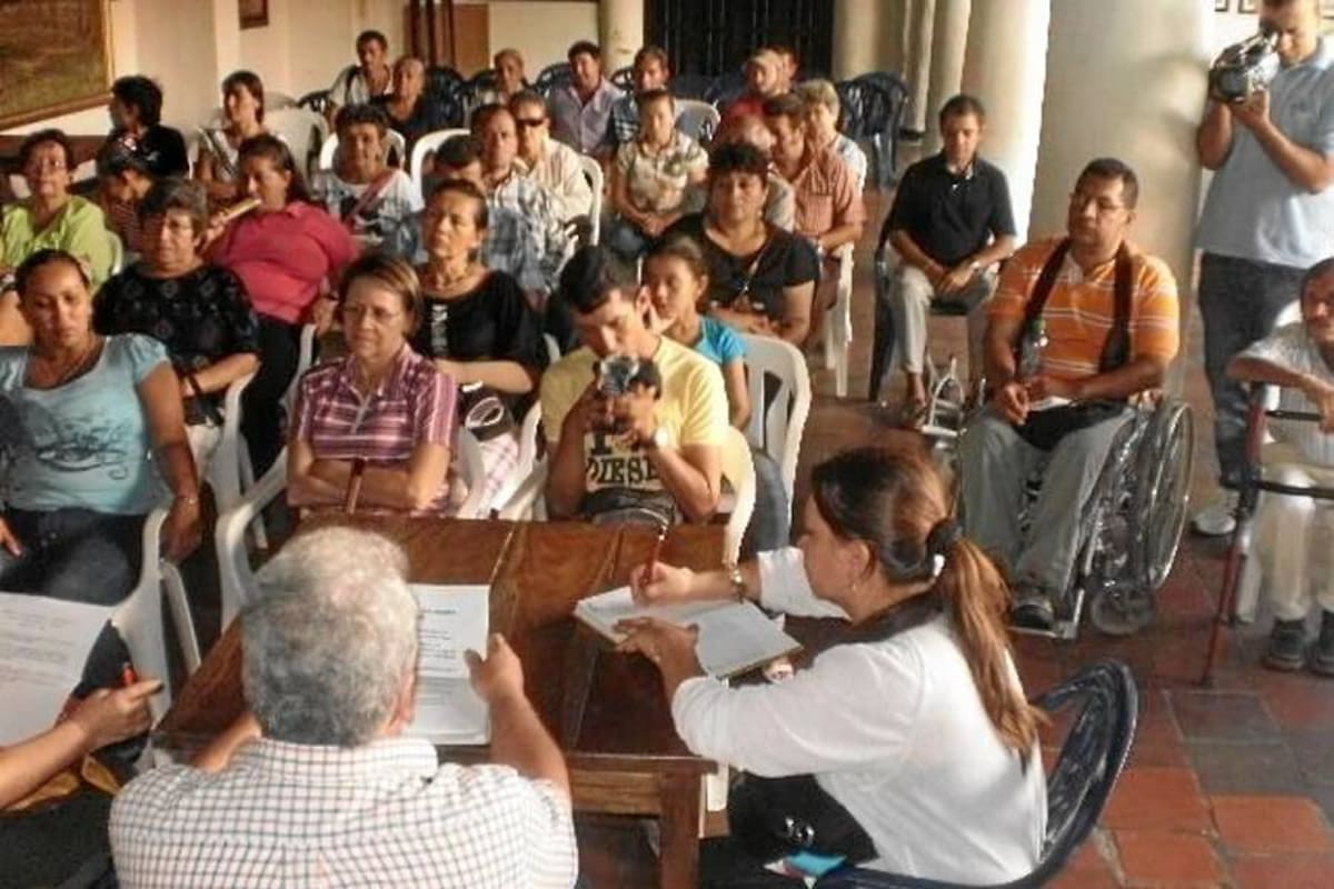 Las familias que se benefician de los subsidios del programa de familias en acción, empezaron a reclamarlos en las oficinas del Banco Agrario de Barbosa, tendrán plazo hasta el 12 de Marzo. (Foto: Archivo /VANGUARDIA LIBERAL)