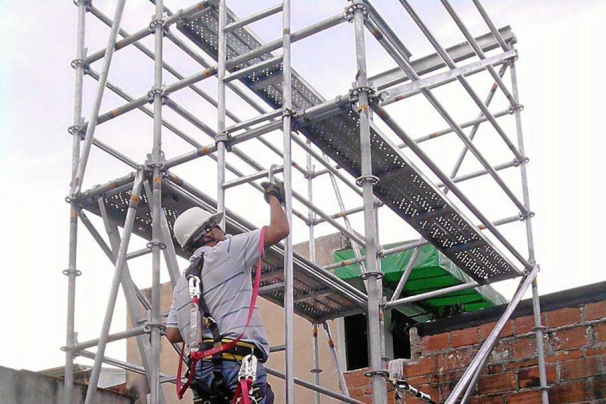 50% de las empresas que funcionan en Barrancabermeja no estarían al día con respecto a la prestación de servicios de riesgos laborales, según informó la SLS. (Foto: Archivo/ VANGUARDIA LIBERAL)
