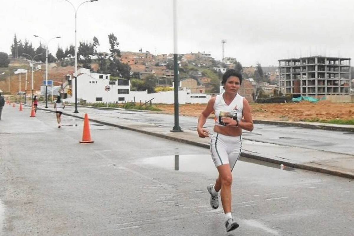En la carrera de media maratón hizo un tiempo de 1 hora con 48 minutos, en los cinco mil metros en pista el recorrido lo hizo en 5 minutos, 10 segundos y en cross country su tiempo fue de 40 minutos. (Foto: Suministrada/VANGUARDIA LIBERAL)