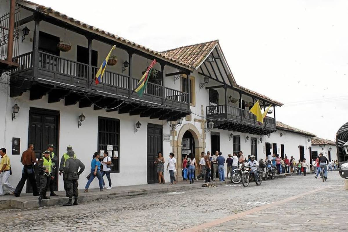 La Contraloría de Santander comenzará proceso de auditoría en la Alcaldía de Girón. (Foto: Archivo/VANGUARDIA LIBERAL)