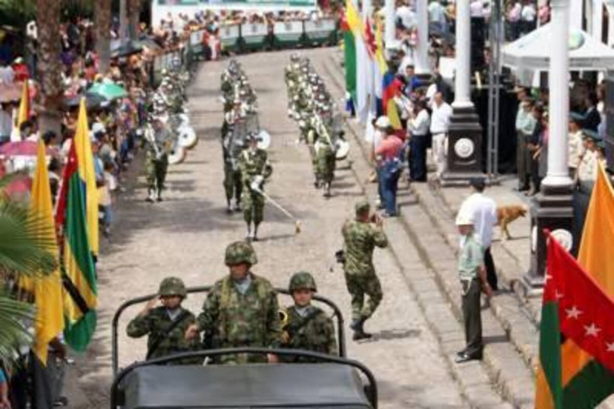 Con un desfile militar y otras actividades, Girón celebrará el Grito de Independencia. (Foto: Archivo/VANGUARDIA LIBERAL )