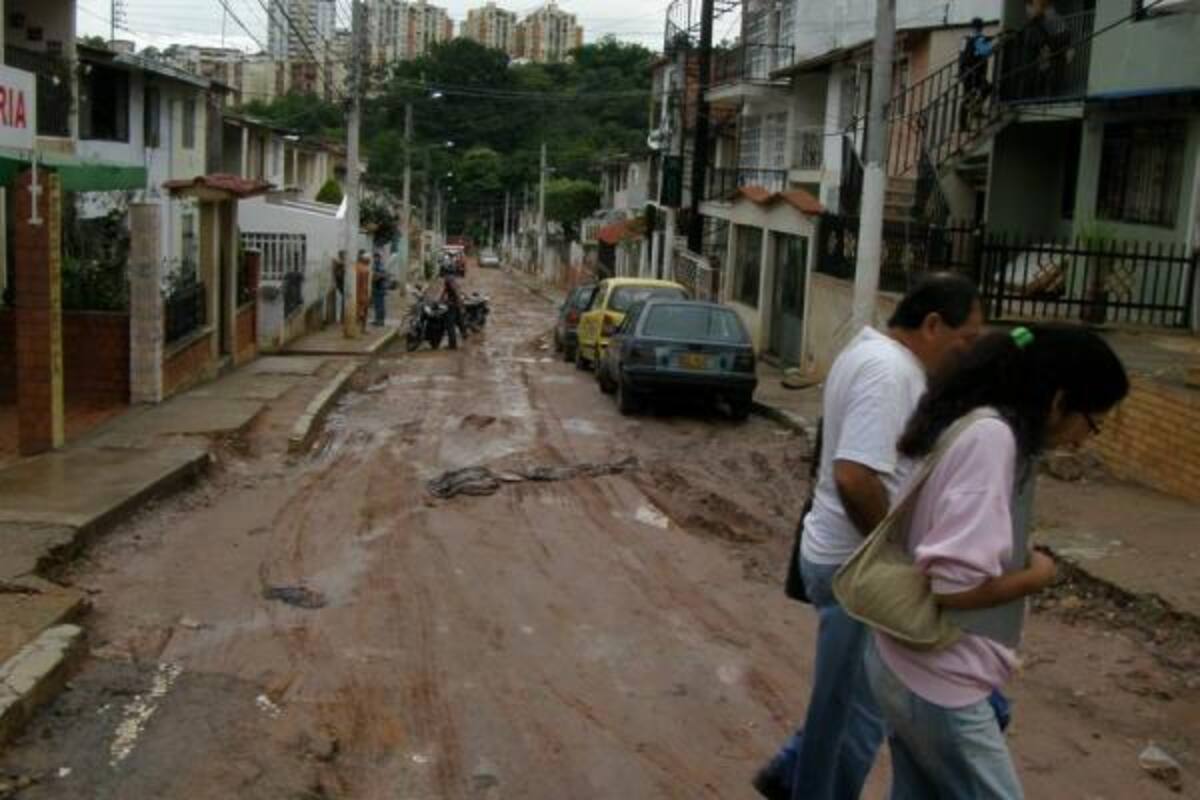 Ciudad Valencia espera una respuesta positiva del alcalde Eulises Balcázar sobre la terminación de las obras de reposición de redes de algunas calles del sector.(Foto: Sully Catherine Santos H./VANGUARDIA LIBERAL )