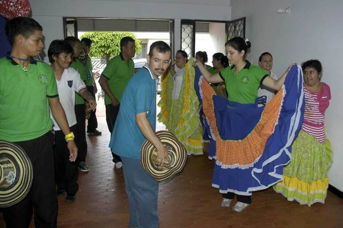 Estudiantes ‘especiales’ del sector oficial exploran sus habilidades ocupacionales (Foto: Edgar Pernett/VANGUARDIA LIBERAL)
