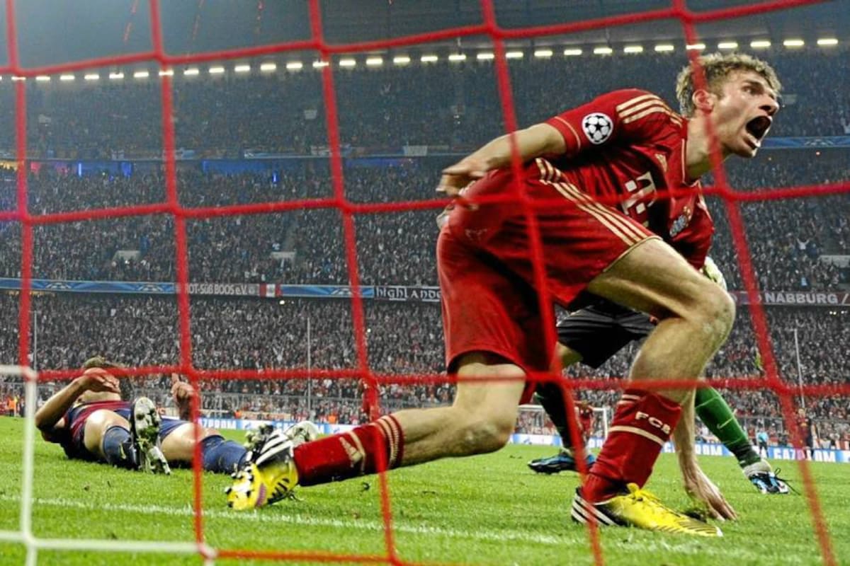El ‘tanquecito’ Thomas Müller, con sus dos goles, fue uno de los más destacados del cuadro bávaro que fue netamente superior al once catalán, al que terminó goleando por 4 – 0 en el Allianz Arena, que con un lleno a reventar, doblegó a un equipo sin ideas y con una pobre defensa que hizo agua constantemente, especialmente en el juego aéreo. (Foto: AFP / VANGUARDIA LIBERAL)