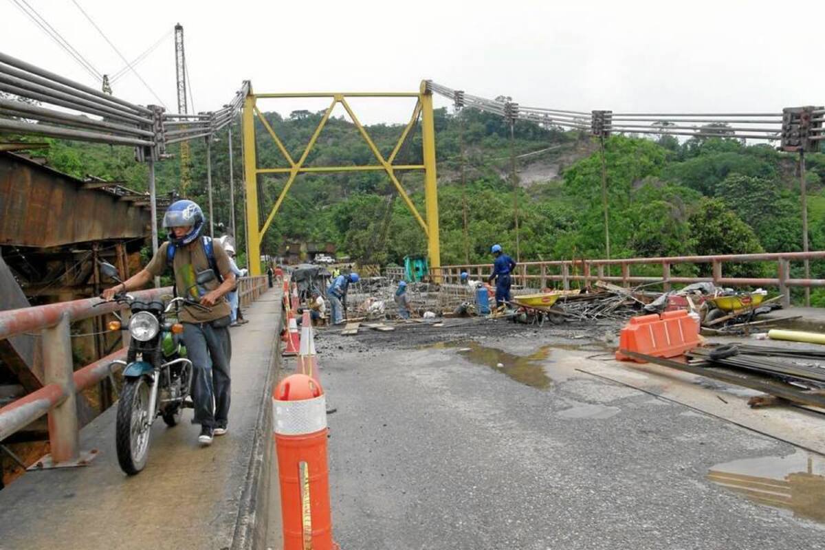Invías confirma que hoy se abrirá paso restringido en el puente La Paz